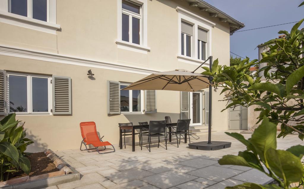 Apartments Villa Adrienne Mali Lošinj Eksteriør billede